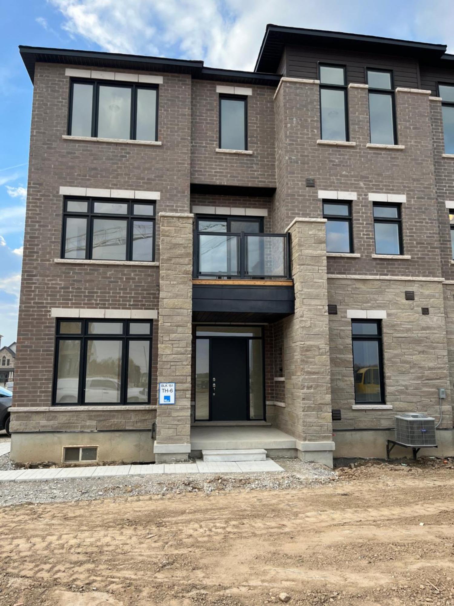 Luxury Brand New Townhouse In Milton Ontario Exterior foto