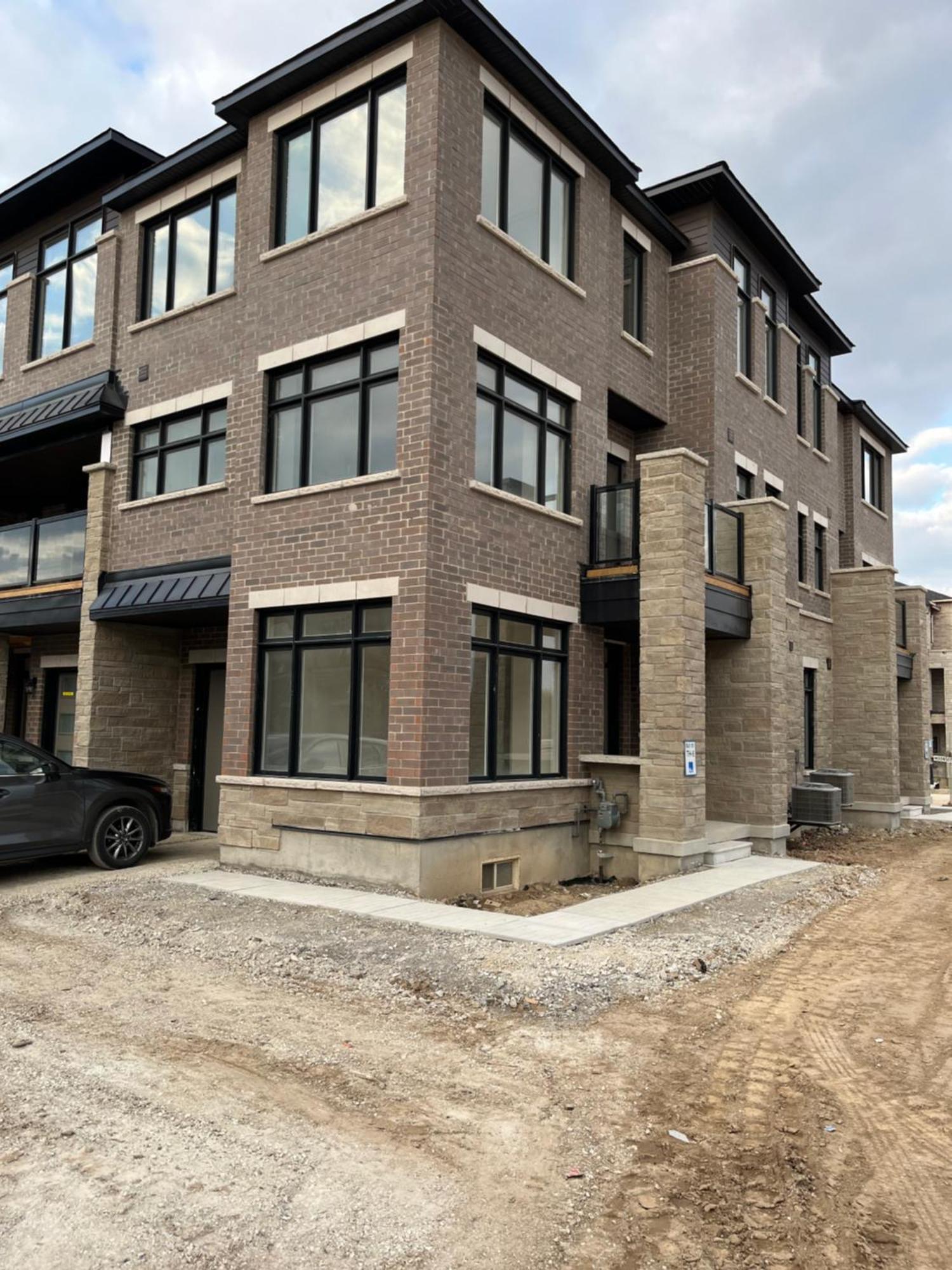 Luxury Brand New Townhouse In Milton Ontario Exterior foto